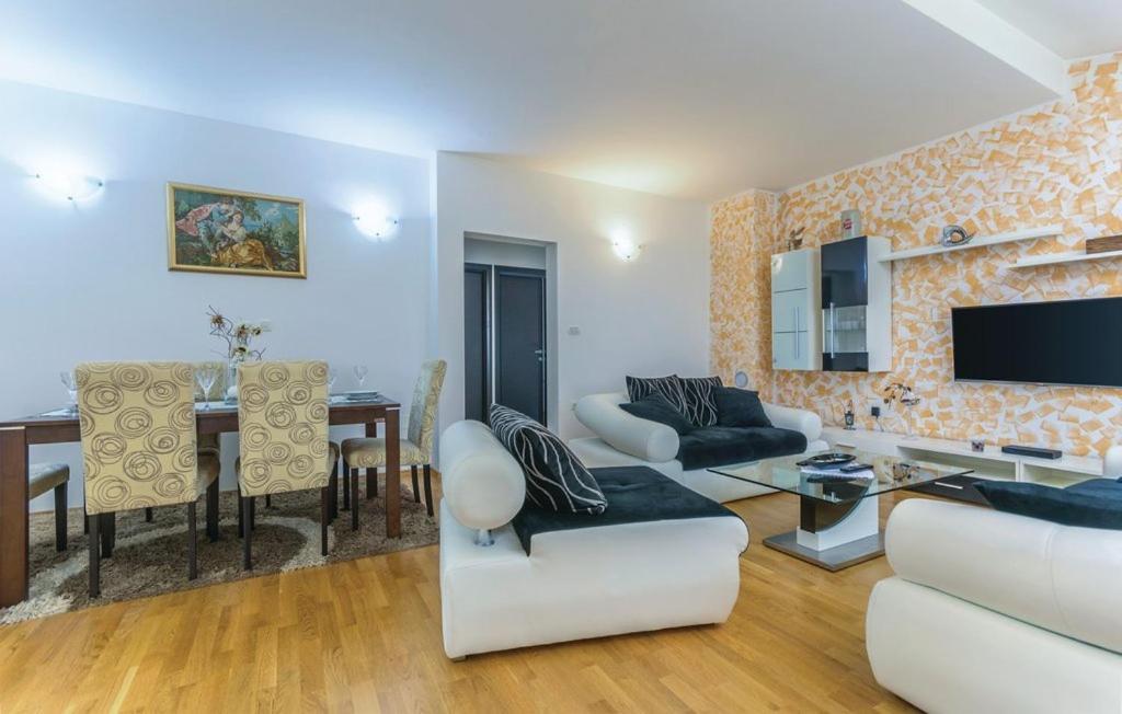 Apartmani Leiva Labin  Dış mekan fotoğraf